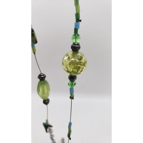 Vintage Beaded Necklace Multi2 Strand Lucite Glass Shell Jewelry RARE Green - Picture 6 of 12